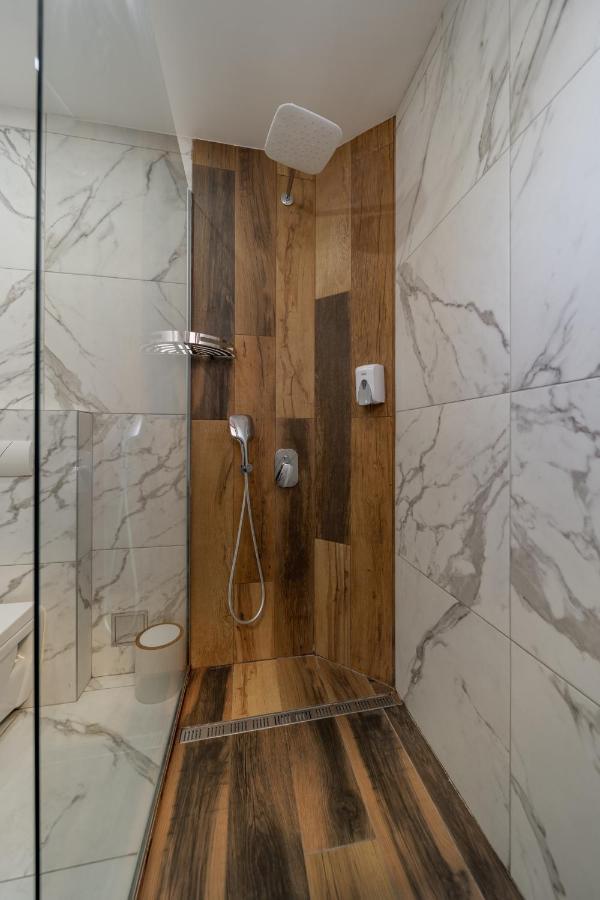 Hotel City Code Vizura Garni Renew เบลเกรด ภายนอก รูปภาพ