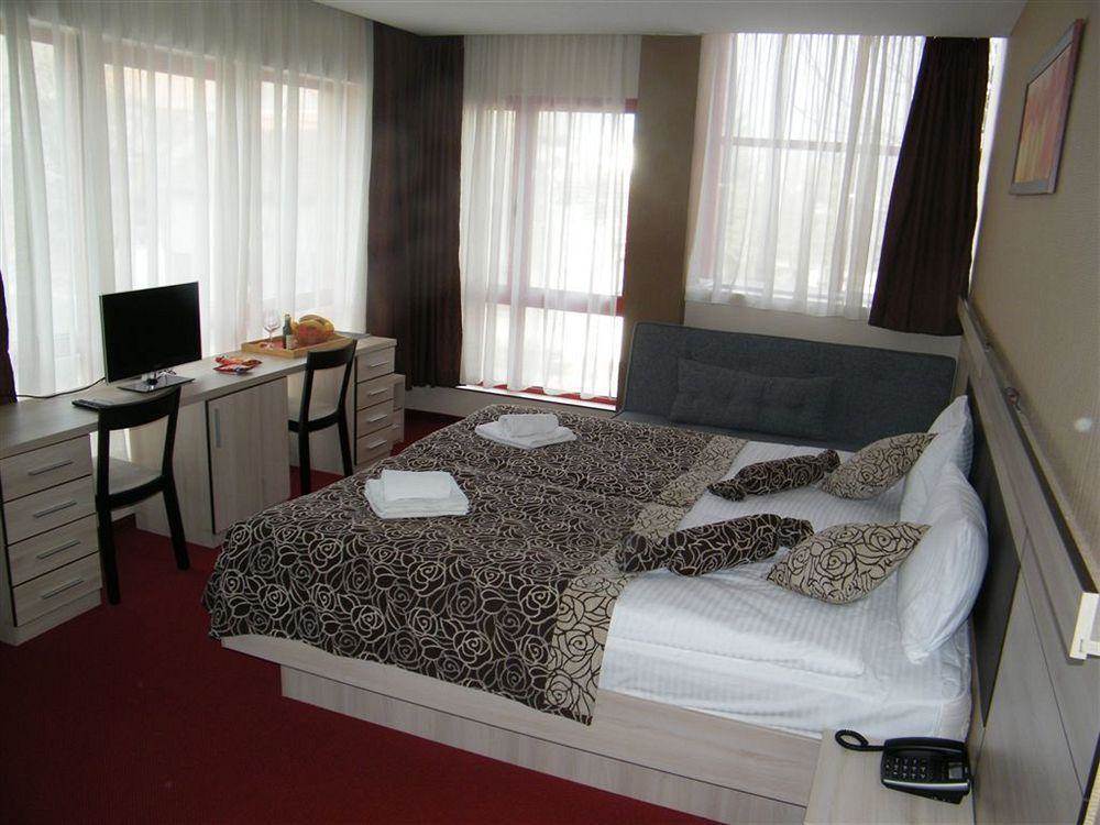 Hotel City Code Vizura Garni Renew เบลเกรด ภายนอก รูปภาพ